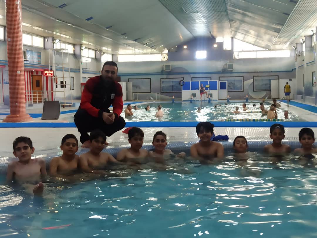 استخر ریکاوری فوتبالی